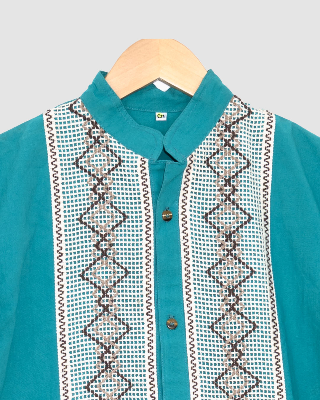 Chemise traditionnelle mexicaine brodée